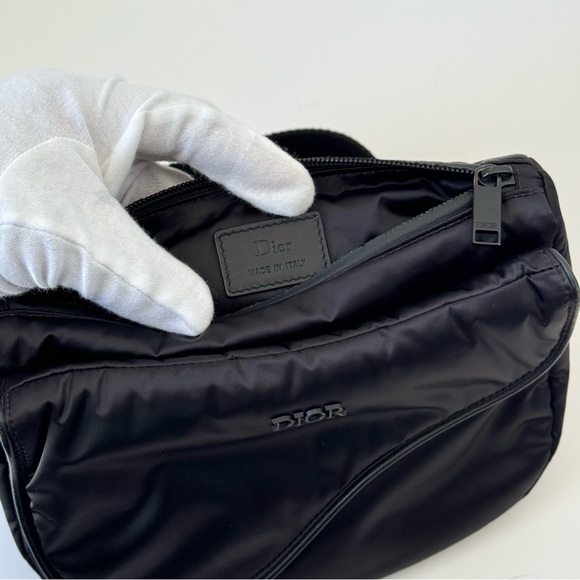 VINTAGE DIOR CROSSBODY WAIST SADDLE BAG BLACK NYLON - Picture 3 of 9